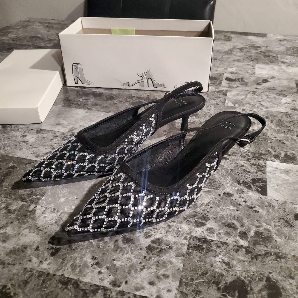 A New Day Gigi Embellished Low Kitten Heels . 7.5